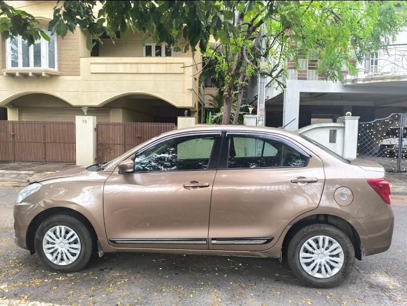 यूज़्ड 2017 मारुति सुजुकी डिजायर, Bangalore 1 यूज़्ड 2017 मारुति सुजुकी डिजायर, Bangalore 1