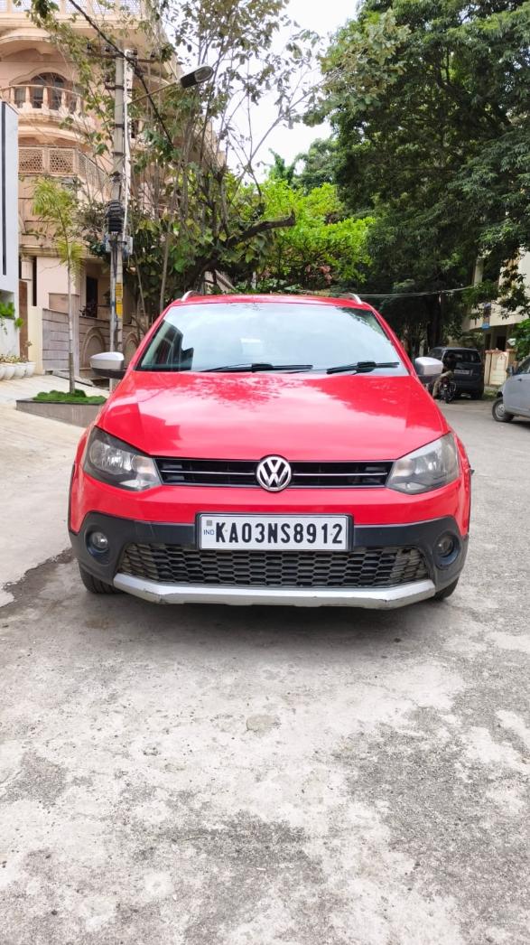 यूज़्ड 2013 फॉक्सवैगन पोलो, Bangalore 6 यूज़्ड 2013 फॉक्सवैगन पोलो, Bangalore 6