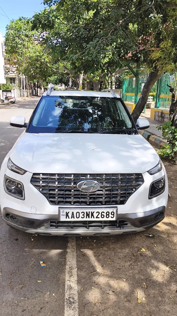 2021 ह्युंडई वेन्यू SX 1.5 Diesel 2021 ह्युंडई वेन्यू SX 1.5 Diesel
