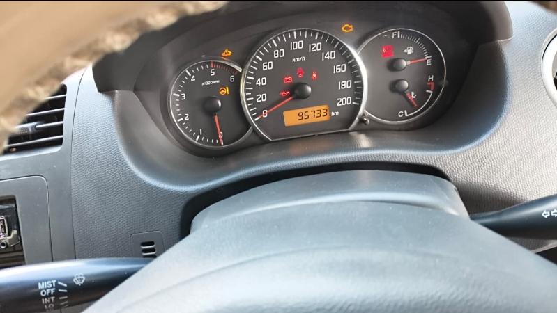 यूज़्ड 2011 मारुति सुजुकी स्विफ्ट, Bangalore 10 यूज़्ड 2011 मारुति सुजुकी स्विफ्ट, Bangalore 10