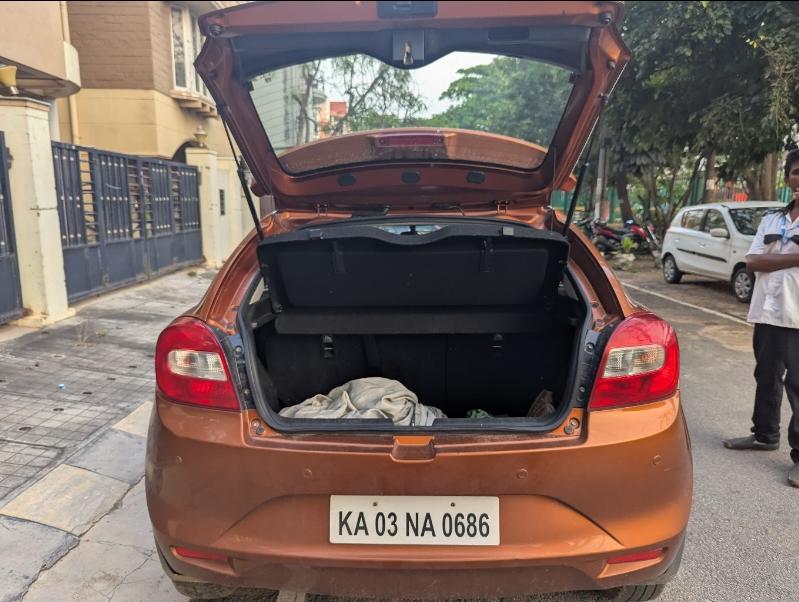 यूज़्ड 2017 मारुति सुजुकी बलेनो, Bangalore 9 यूज़्ड 2017 मारुति सुजुकी बलेनो, Bangalore 9