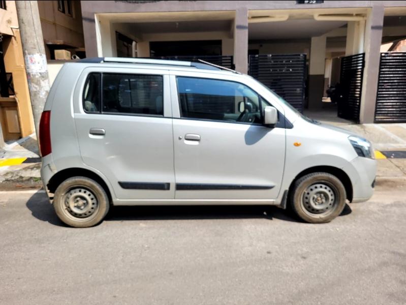यूज़्ड 2012 मारुति सुजुकी वैगन आर, Bangalore  5 यूज़्ड 2012 मारुति सुजुकी वैगन आर, Bangalore  5