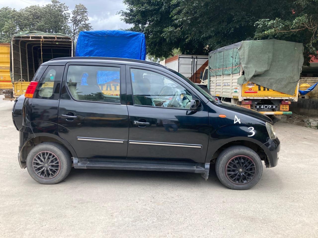 यूज़्ड 2012 महिंद्रा क्वांटो, Bangalore 5 यूज़्ड 2012 महिंद्रा क्वांटो, Bangalore 5