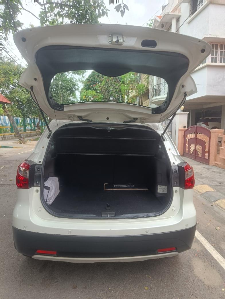 यूज़्ड 2021 मारुति सुजुकी एस-क्रॉस, Bangalore 9 यूज़्ड 2021 मारुति सुजुकी एस-क्रॉस, Bangalore 9