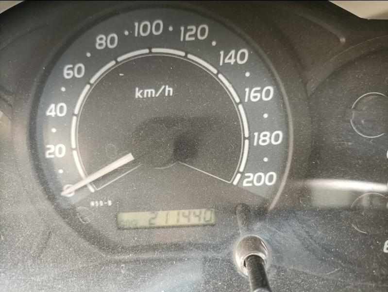 यूज़्ड 2011 टोयोटा इनोवा, Bangalore 4 यूज़्ड 2011 टोयोटा इनोवा, Bangalore 4