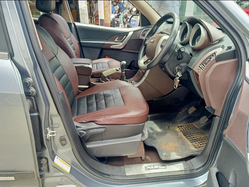 यूज़्ड 2014 महिंद्रा एक्सयूवी500, Bangalore 12 यूज़्ड 2014 महिंद्रा एक्सयूवी500, Bangalore 12