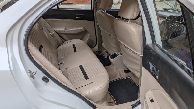 यूज़्ड 2018 मारुति सुजुकी डिजायर, Bangalore 14 यूज़्ड 2018 मारुति सुजुकी डिजायर, Bangalore 14