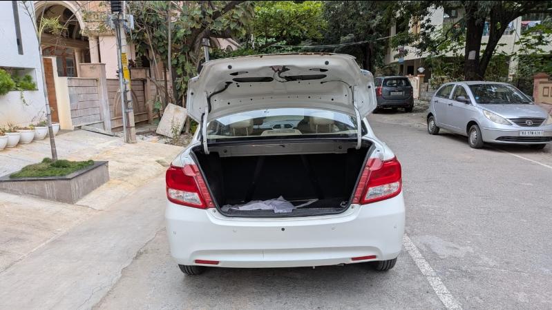 यूज़्ड 2018 मारुति सुजुकी डिजायर, Bangalore 9 यूज़्ड 2018 मारुति सुजुकी डिजायर, Bangalore 9