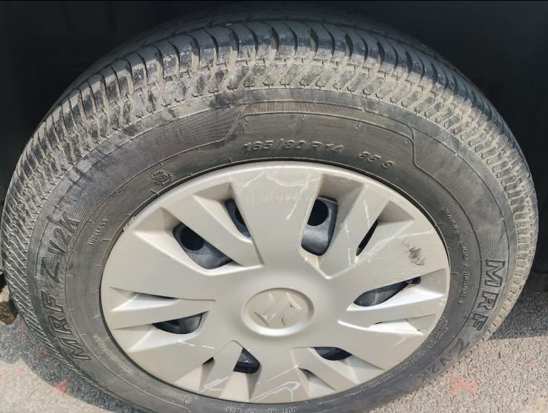 यूज़्ड 2014 मारुति सुजुकी स्विफ्ट, Bangalore 8 यूज़्ड 2014 मारुति सुजुकी स्विफ्ट, Bangalore 8