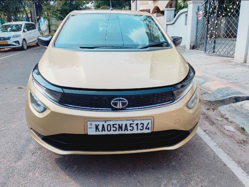 2020 टाटा अलट्रोज़ XZ Petrol 2020 टाटा अलट्रोज़ XZ Petrol