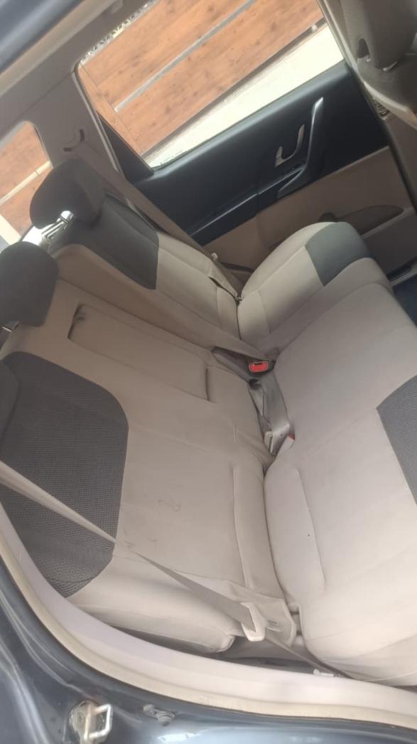 यूज़्ड 2016 महिंद्रा एक्सयूवी500, Bangalore 14 यूज़्ड 2016 महिंद्रा एक्सयूवी500, Bangalore 14