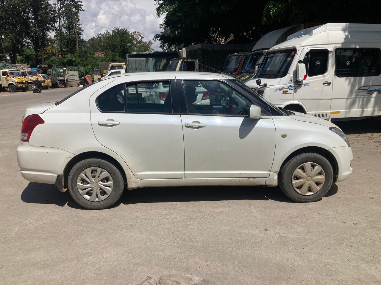 यूज़्ड 2011 मारुति सुजुकी स्विफ्ट डिज़ायर, Bangalore 16 यूज़्ड 2011 मारुति सुजुकी स्विफ्ट डिज़ायर, Bangalore 16