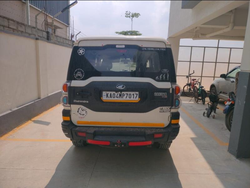 यूज़्ड 2015 महिंद्रा स्कॉर्पियो, Bangalore 4 यूज़्ड 2015 महिंद्रा स्कॉर्पियो, Bangalore 4