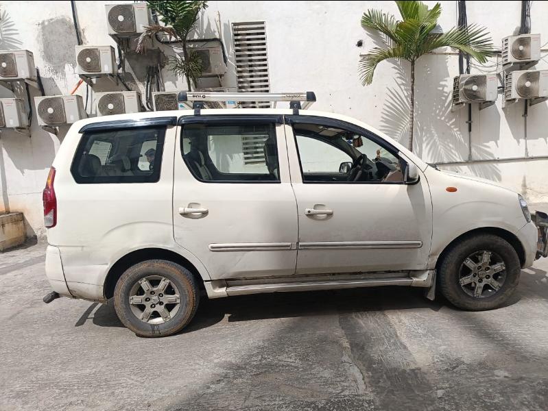 यूज़्ड 2010 महिंद्रा ज़ाइलो, Bangalore 2 यूज़्ड 2010 महिंद्रा ज़ाइलो, Bangalore 2