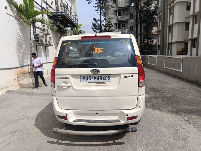 यूज़्ड 2010 महिंद्रा ज़ाइलो, Bangalore 3 यूज़्ड 2010 महिंद्रा ज़ाइलो, Bangalore 3