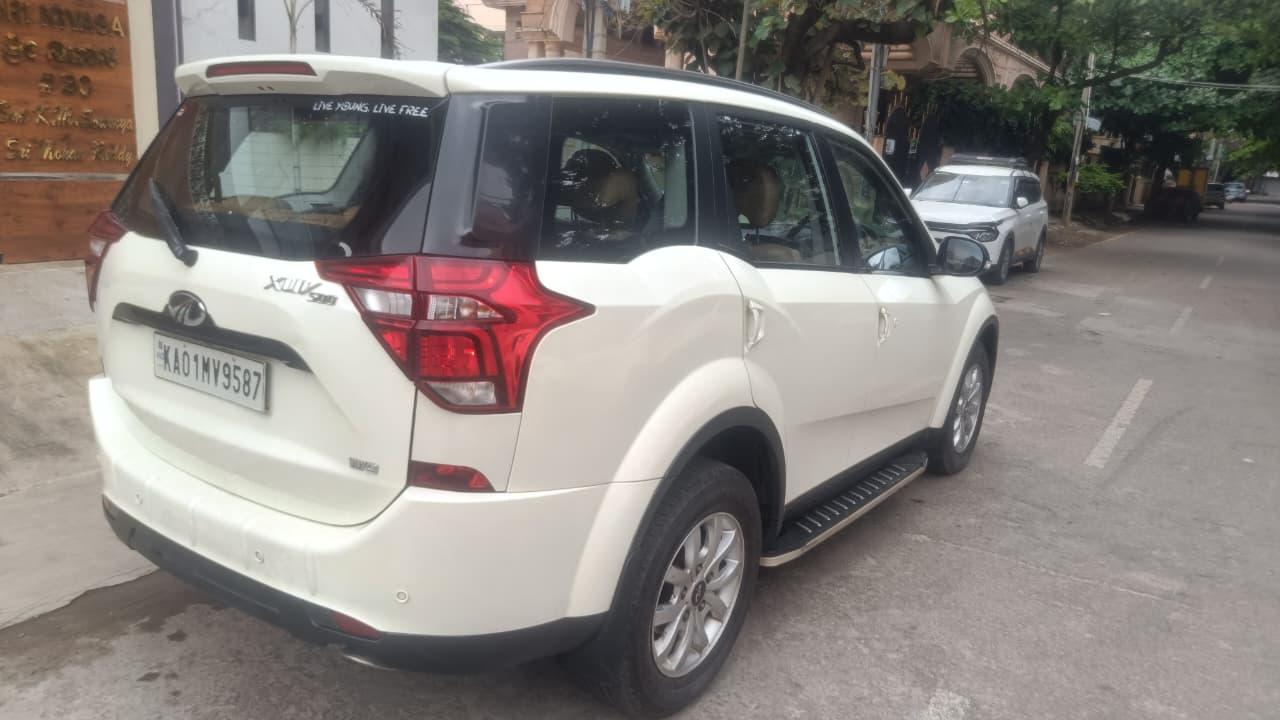 यूज़्ड 2021 महिंद्रा एक्सयूवी500, Bangalore 4 यूज़्ड 2021 महिंद्रा एक्सयूवी500, Bangalore 4