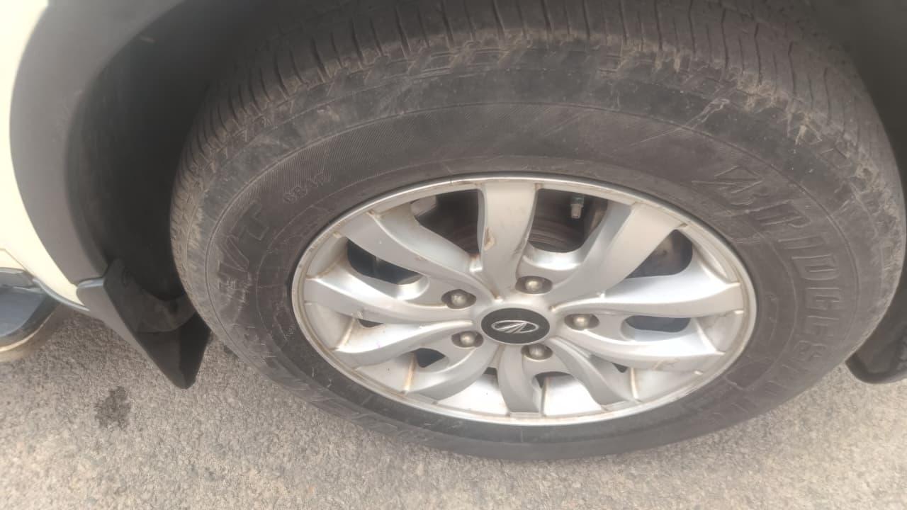 यूज़्ड 2021 महिंद्रा एक्सयूवी500, Bangalore 8 यूज़्ड 2021 महिंद्रा एक्सयूवी500, Bangalore 8