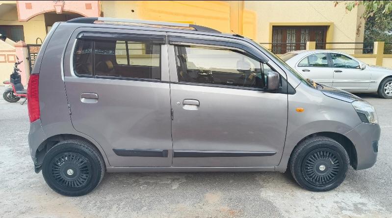 यूज़्ड 2014 मारुति सुजुकी वैगन आर, Bangalore 4 यूज़्ड 2014 मारुति सुजुकी वैगन आर, Bangalore 4