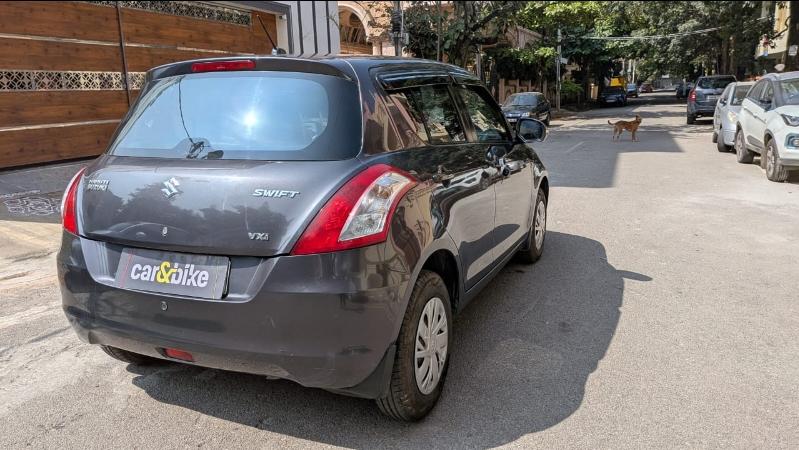यूज़्ड 2015 मारुति सुजुकी स्विफ्ट, Bangalore 4 यूज़्ड 2015 मारुति सुजुकी स्विफ्ट, Bangalore 4