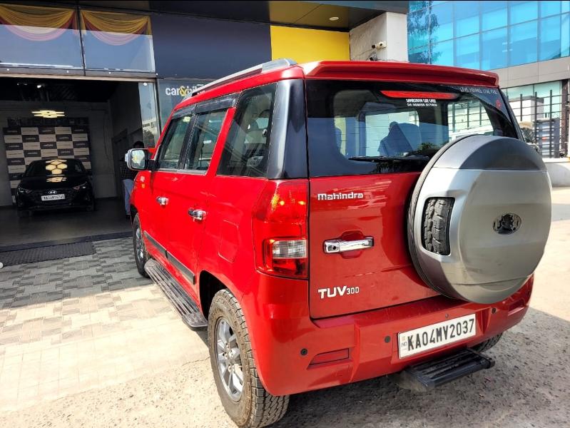 यूज़्ड 2018 महिंद्रा टीयूवी300, Bangalore 4 यूज़्ड 2018 महिंद्रा टीयूवी300, Bangalore 4