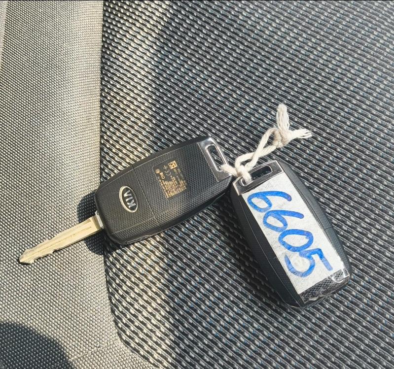 यूज़्ड 2019 किया सेल्टोस, Bangalore 15 यूज़्ड 2019 किया सेल्टोस, Bangalore 15