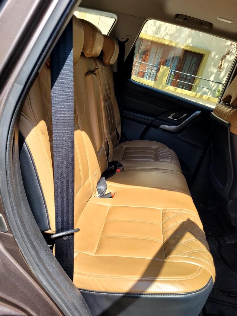 यूज़्ड 2019 महिंद्रा एक्सयूवी500, Bangalore 14 यूज़्ड 2019 महिंद्रा एक्सयूवी500, Bangalore 14