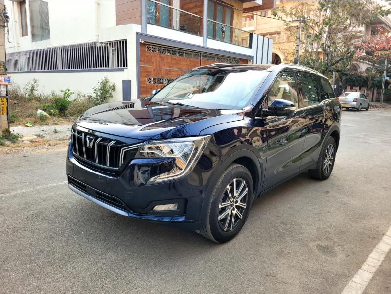 2025 महिंद्रा एक्सयूवी700 AX7 AT Luxury Diesel 7 STR 2025 महिंद्रा एक्सयूवी700 AX7 AT Luxury Diesel 7 STR