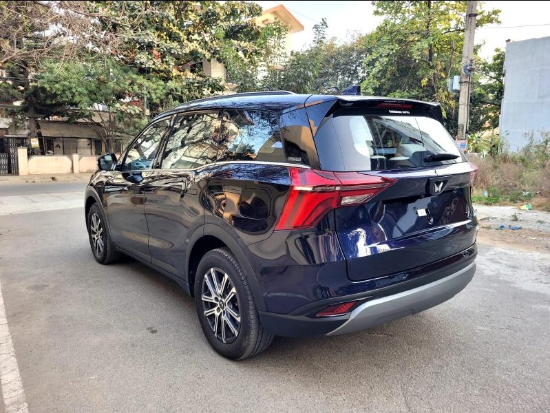 यूज़्ड 2025 महिंद्रा एक्सयूवी700, Bangalore 4 यूज़्ड 2025 महिंद्रा एक्सयूवी700, Bangalore 4