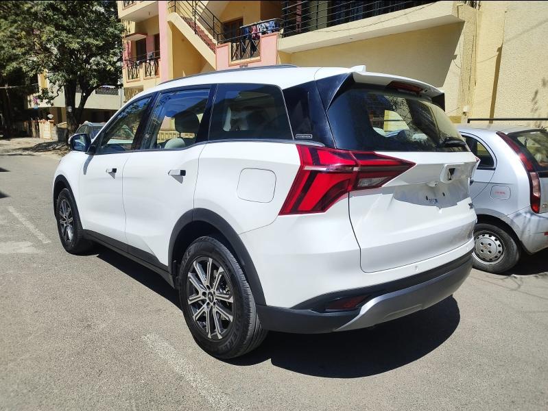 यूज़्ड 2025 महिंद्रा एक्सयूवी700, Bangalore 4 यूज़्ड 2025 महिंद्रा एक्सयूवी700, Bangalore 4