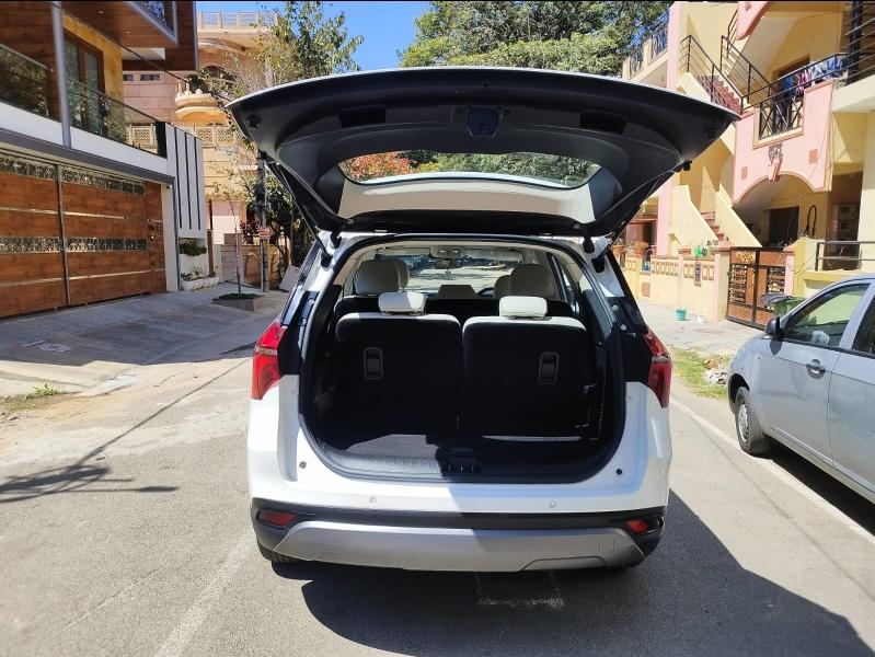 यूज़्ड 2025 महिंद्रा एक्सयूवी700, Bangalore 9 यूज़्ड 2025 महिंद्रा एक्सयूवी700, Bangalore 9