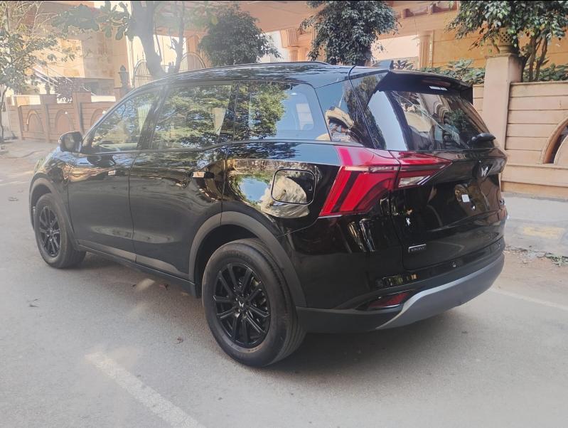 यूज़्ड 2025 महिंद्रा एक्सयूवी700, Bangalore 13 यूज़्ड 2025 महिंद्रा एक्सयूवी700, Bangalore 13