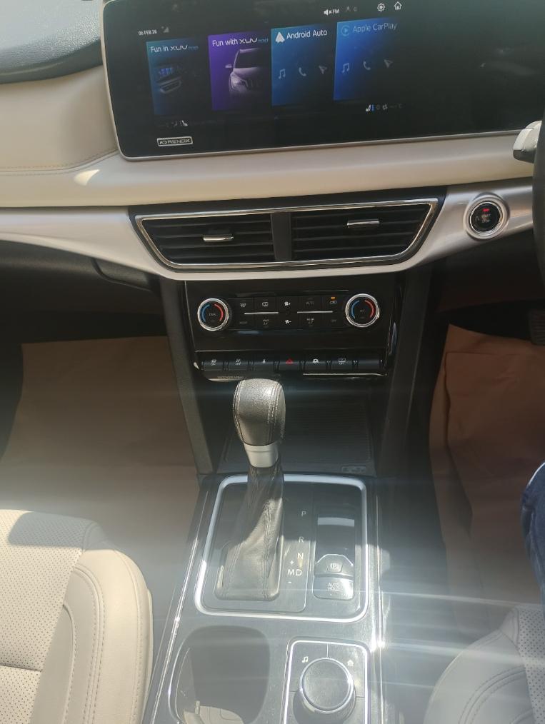 यूज़्ड 2024 महिंद्रा एक्सयूवी700, Bangalore 11 यूज़्ड 2024 महिंद्रा एक्सयूवी700, Bangalore 11