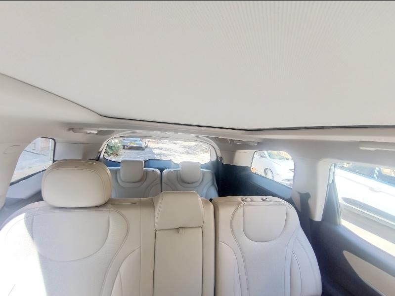 यूज़्ड 2024 महिंद्रा एक्सयूवी700, Bangalore 15 यूज़्ड 2024 महिंद्रा एक्सयूवी700, Bangalore 15