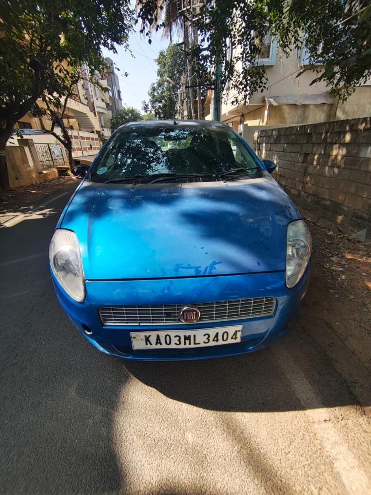 2009 फिएट ग्रैंड पुंटो 1.4 Dynamic 2009 फिएट ग्रैंड पुंटो 1.4 Dynamic