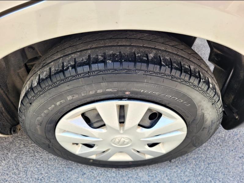 यूज़्ड 2013 मारुति सुजुकी स्विफ्ट डिज़ायर, Bangalore 8 यूज़्ड 2013 मारुति सुजुकी स्विफ्ट डिज़ायर, Bangalore 8