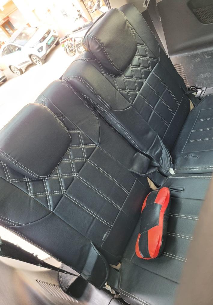 यूज़्ड 2018 महिंद्रा एक्सयूवी500, Bangalore 15 यूज़्ड 2018 महिंद्रा एक्सयूवी500, Bangalore 15