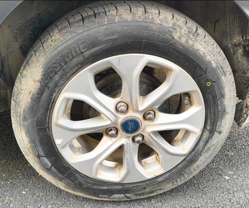 यूज़्ड 2017 फोर्ड फीगो एस्पायर, Bangalore 8 यूज़्ड 2017 फोर्ड फीगो एस्पायर, Bangalore 8