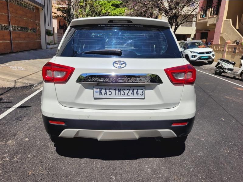 यूज़्ड 2022 टोयोटा अर्बन क्रूजर, Bangalore 3 यूज़्ड 2022 टोयोटा अर्बन क्रूजर, Bangalore 3