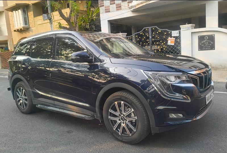 2025 महिंद्रा एक्सयूवी700 AX7 MT Luxury Diesel 7 STR 2025 महिंद्रा एक्सयूवी700 AX7 MT Luxury Diesel 7 STR