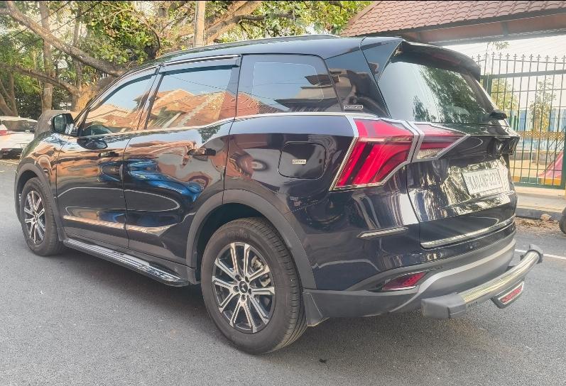 यूज़्ड 2025 महिंद्रा एक्सयूवी700, Bangalore 4 यूज़्ड 2025 महिंद्रा एक्सयूवी700, Bangalore 4