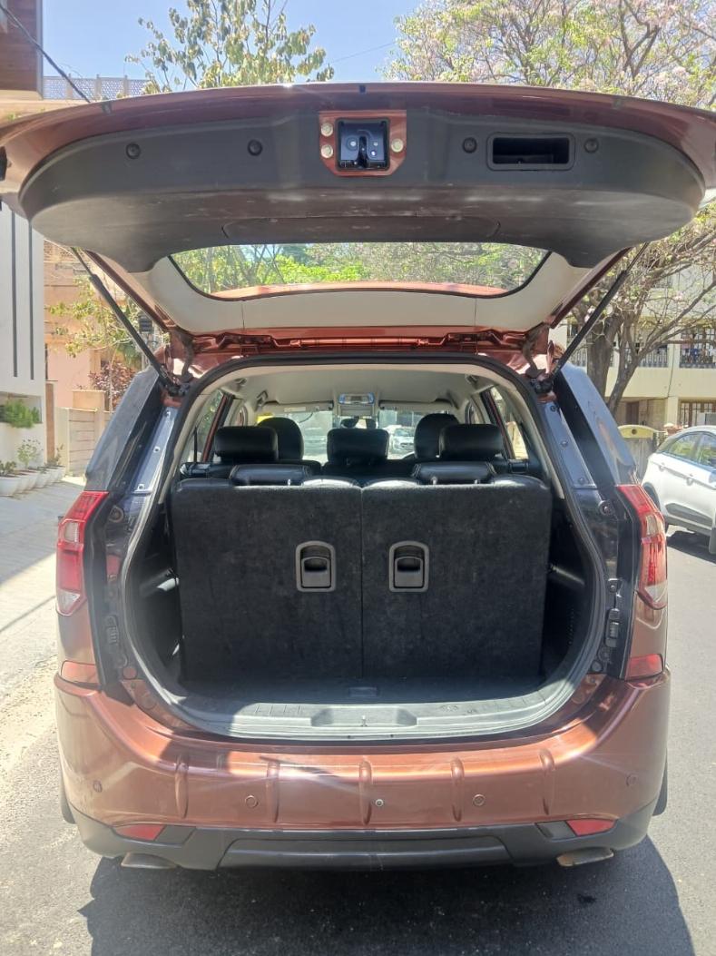 यूज़्ड 2018 महिंद्रा एक्सयूवी500, Bangalore 11 यूज़्ड 2018 महिंद्रा एक्सयूवी500, Bangalore 11