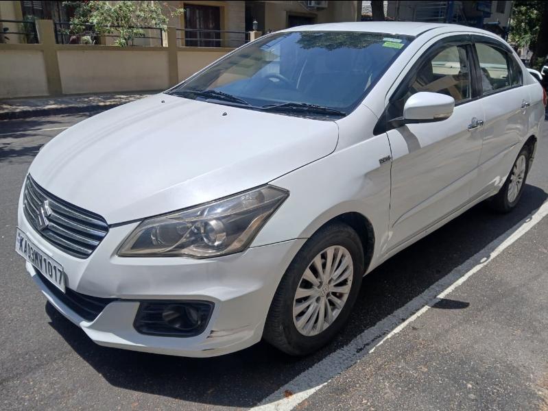 2014 मारुति सुजुकी सियाज़ SHVS ZDI 2014 मारुति सुजुकी सियाज़ SHVS ZDI