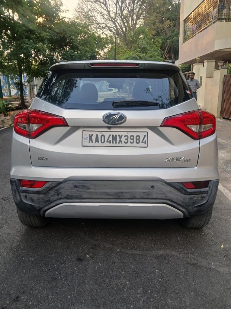 यूज़्ड 2020 महिंद्रा एक्सयूवी300, Bangalore 3 यूज़्ड 2020 महिंद्रा एक्सयूवी300, Bangalore 3