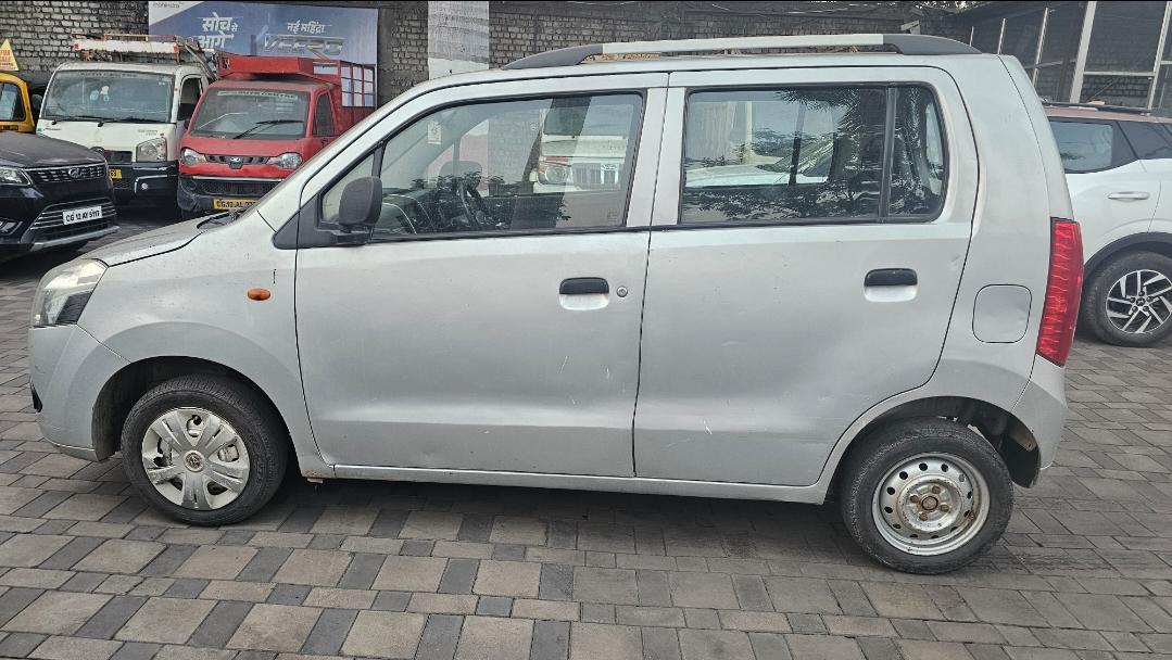 2011 मारुति सुजुकी वैगन आर LXI 1.0 BS IV 2011 मारुति सुजुकी वैगन आर LXI 1.0 BS IV