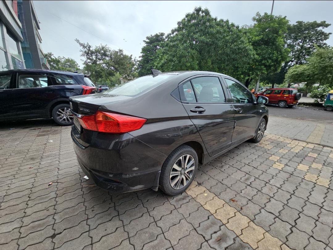 यूज़्ड 2022 होंडा सिटी, Udhnagam, Surat 4 यूज़्ड 2022 होंडा सिटी, Udhnagam, Surat 4