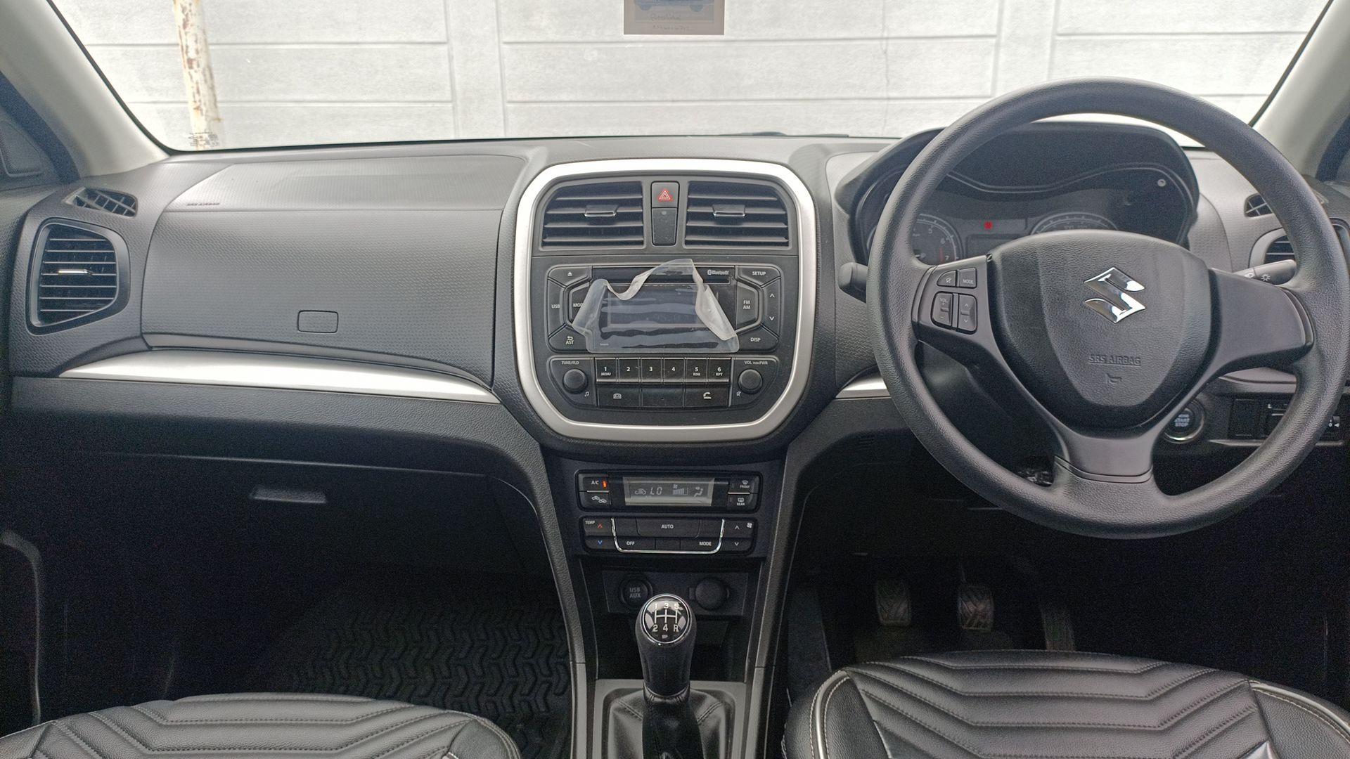 यूज़्ड 2020 मारुति सुजुकी विटारा ब्रेज़ा, Jamnagar 14 यूज़्ड 2020 मारुति सुजुकी विटारा ब्रेज़ा, Jamnagar 14