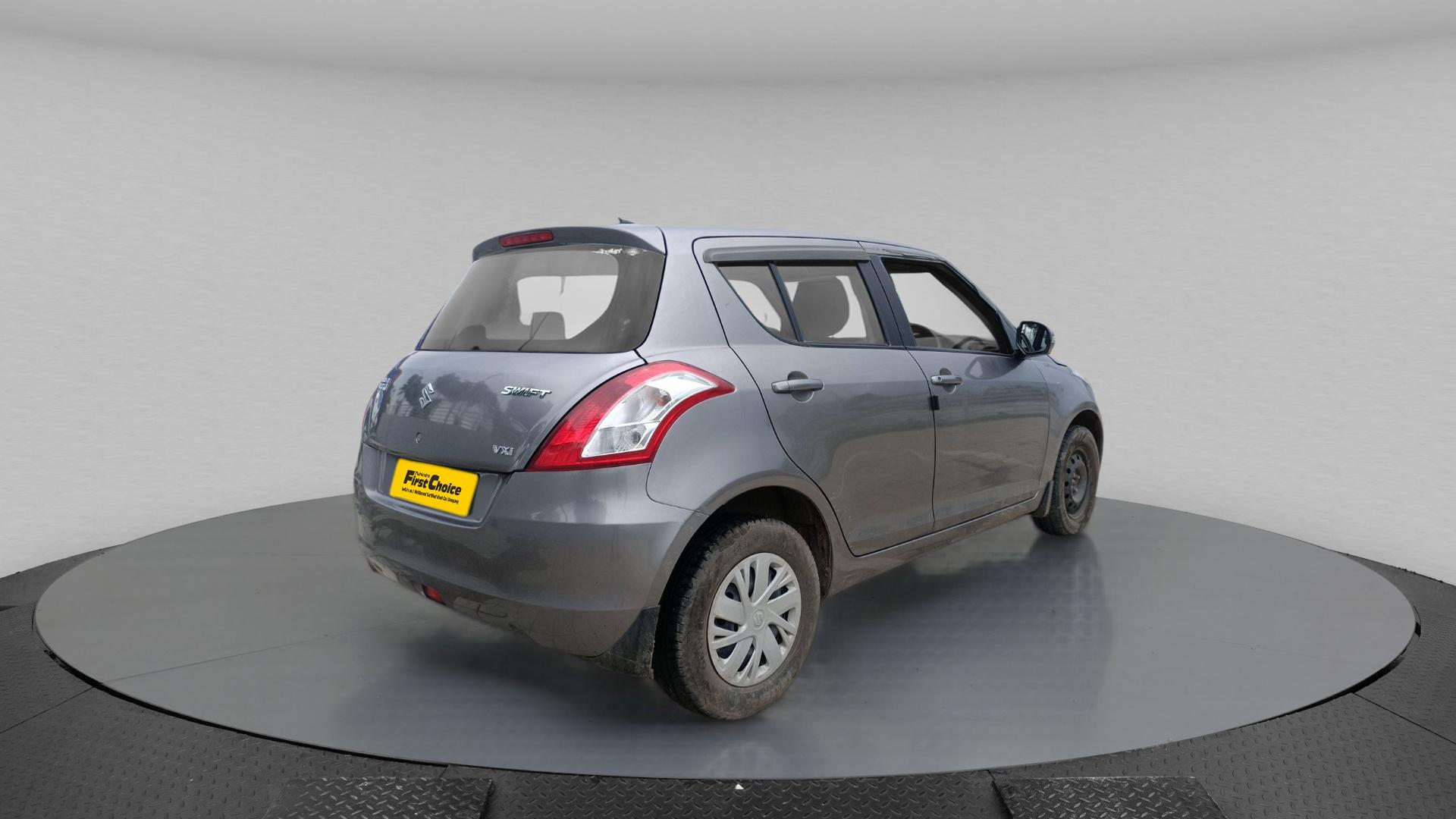 यूज़्ड 2017 मारुति सुजुकी स्विफ्ट, Jamnagar 5 यूज़्ड 2017 मारुति सुजुकी स्विफ्ट, Jamnagar 5