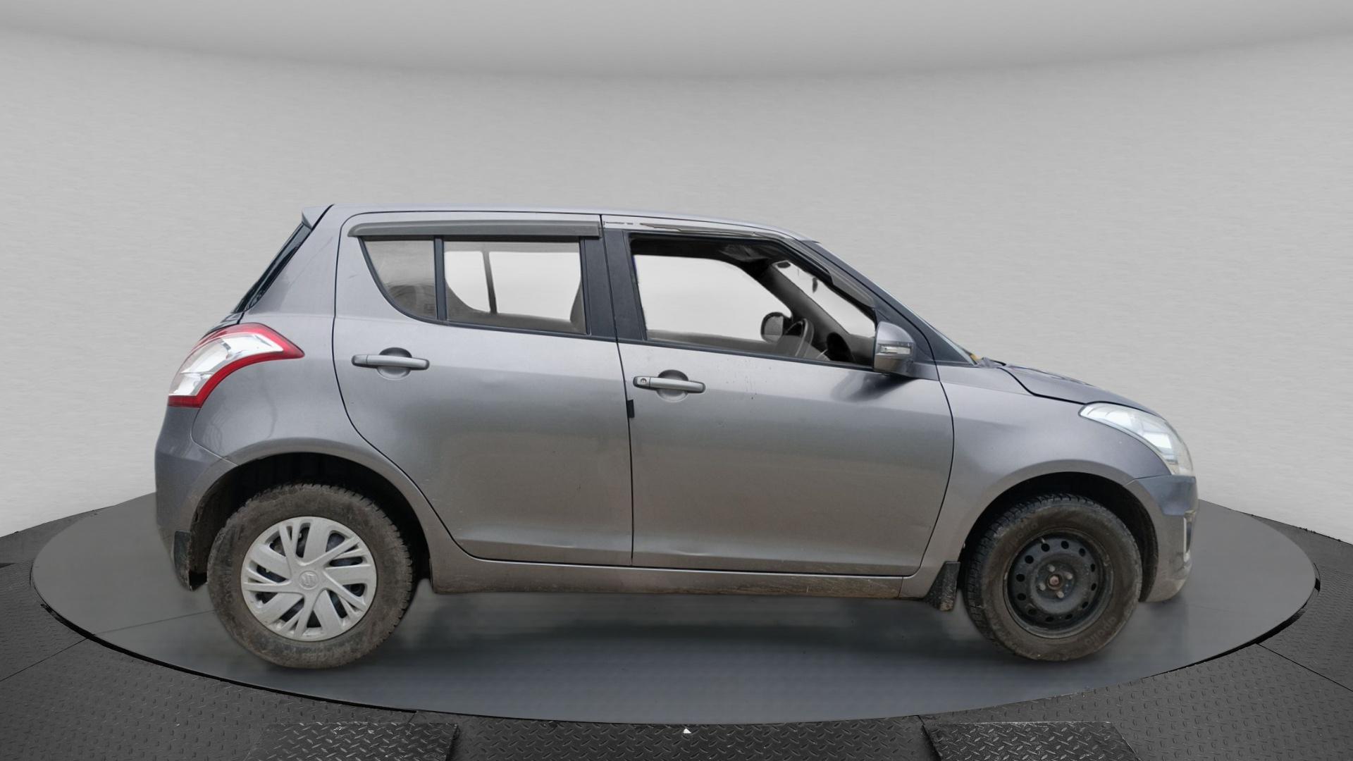 यूज़्ड 2017 मारुति सुजुकी स्विफ्ट, Jamnagar 6 यूज़्ड 2017 मारुति सुजुकी स्विफ्ट, Jamnagar 6