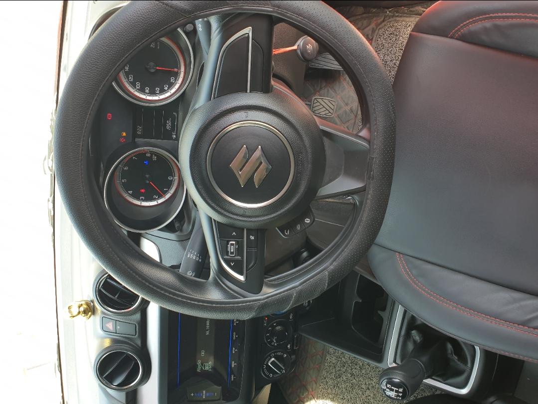 यूज़्ड 2022 मारुति सुजुकी स्विफ्ट, Theba, Jamnagar 10 यूज़्ड 2022 मारुति सुजुकी स्विफ्ट, Theba, Jamnagar 10