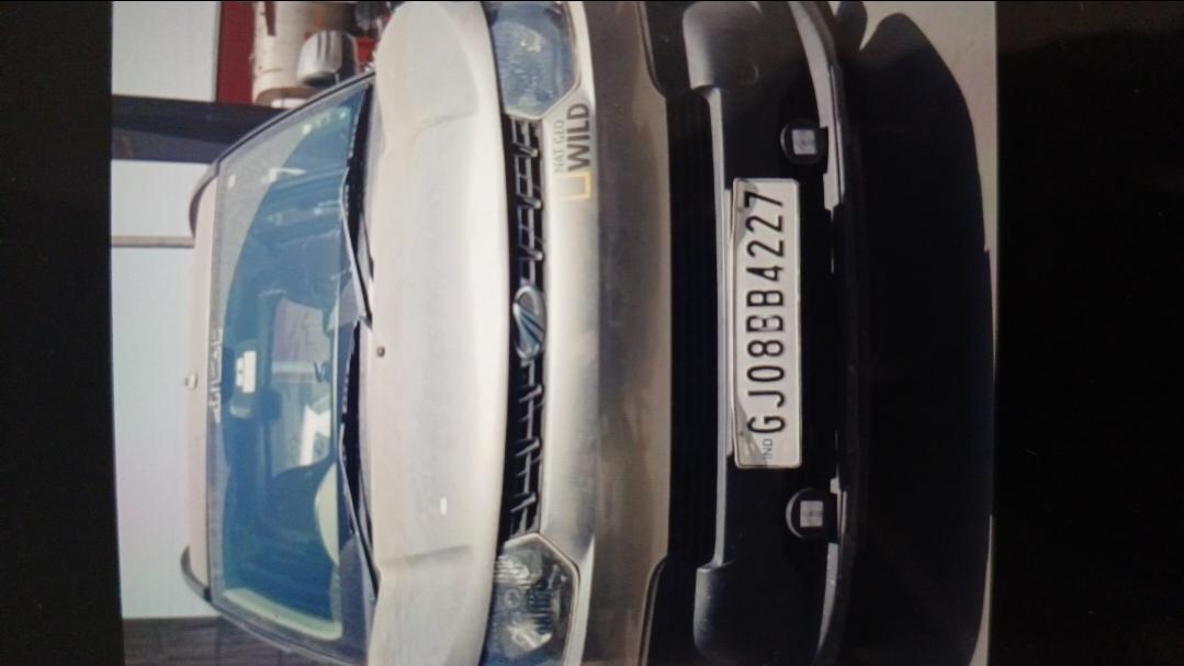2016 महिंद्रा केयूवी 100 K4 Plus Petrol 5 Seater BS IV